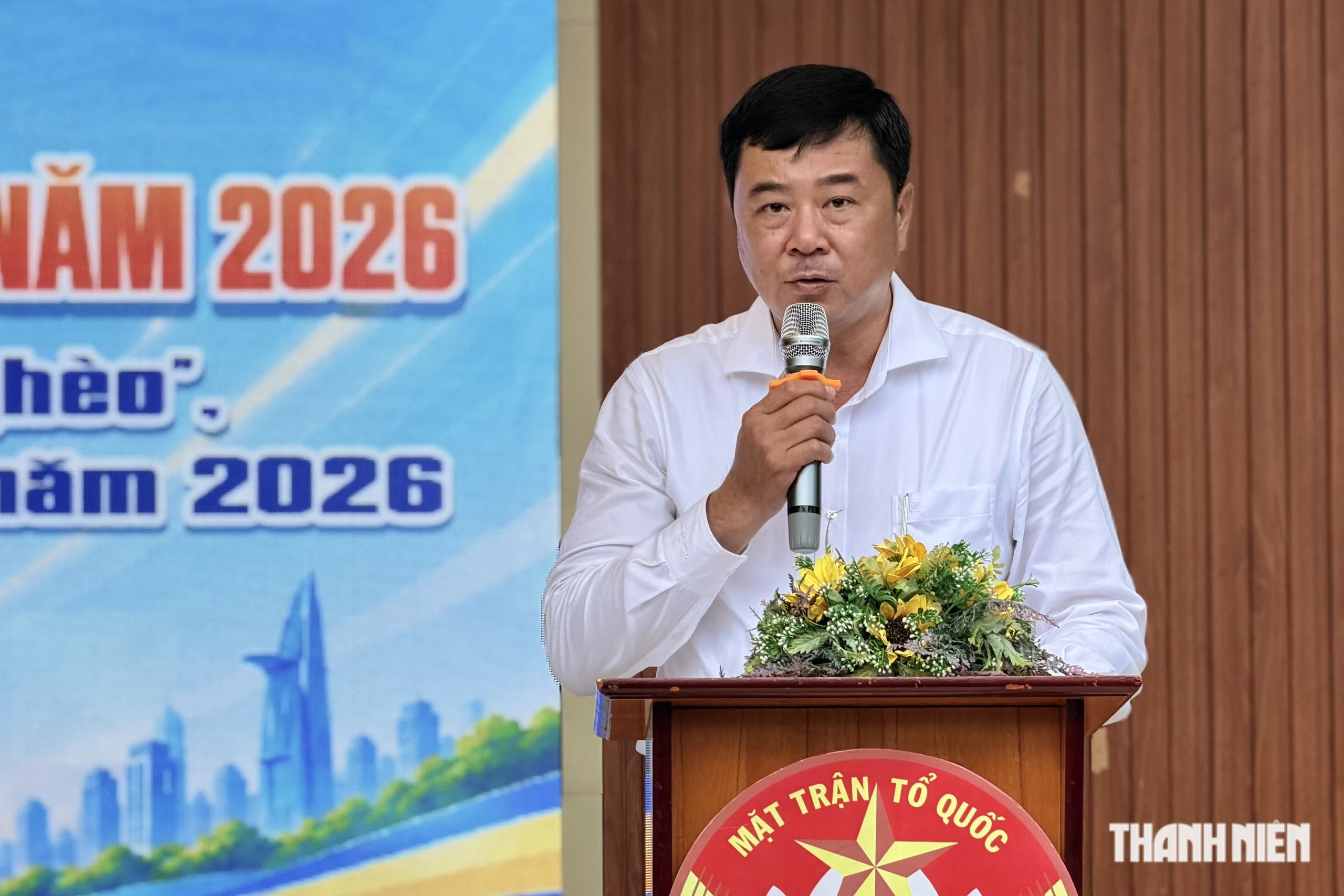 Ông Phạm Ngọc Muôn, Bí thư Đảng ủy, Chủ tịch HĐND phường Phú Định phát biểu tại ngày hội