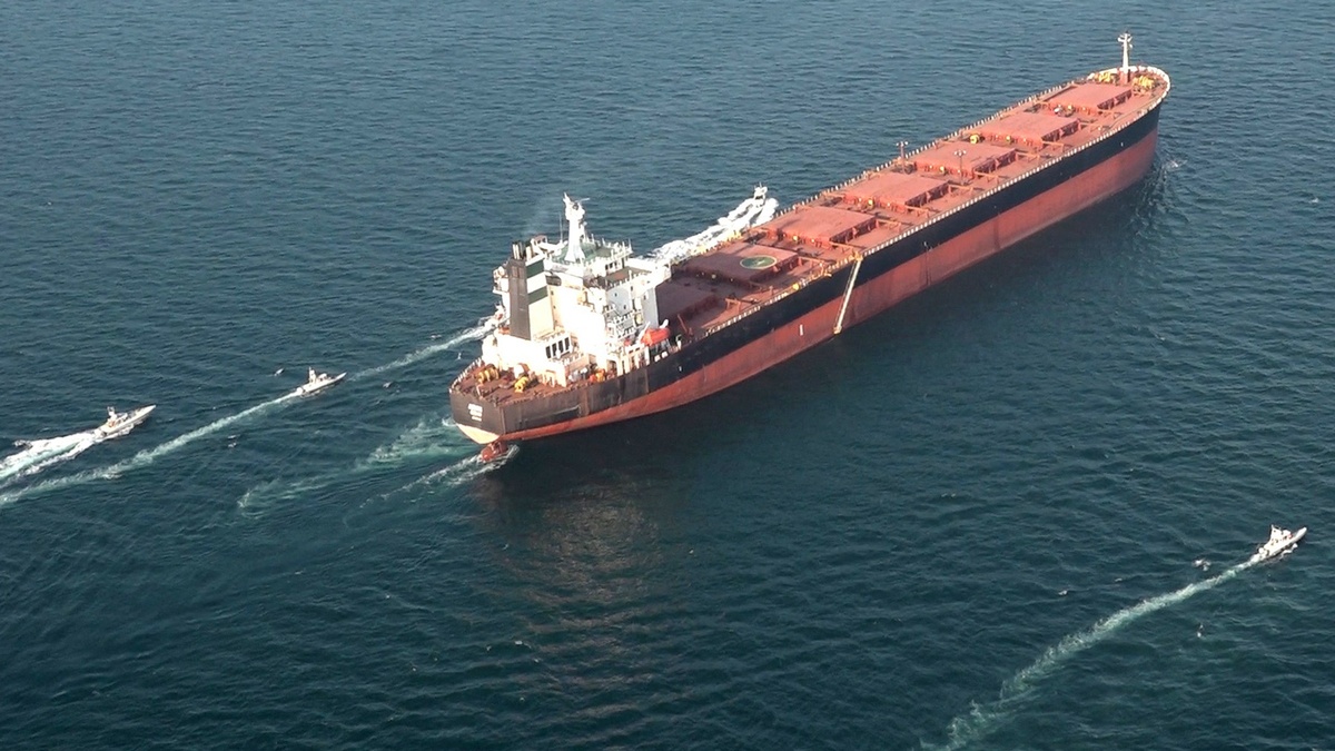 Giá dầu Brent lên cao nhất 5 tháng