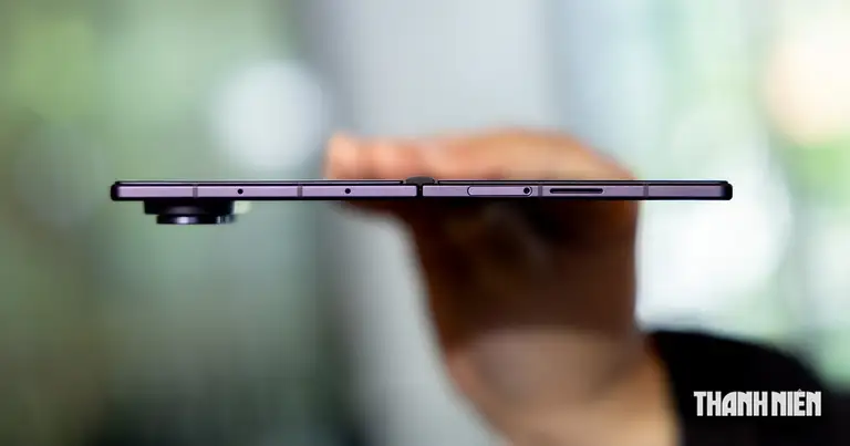 Vì sao iPhone Duo ra mắt lại thúc đẩy doanh số Galaxy Z Fold8?