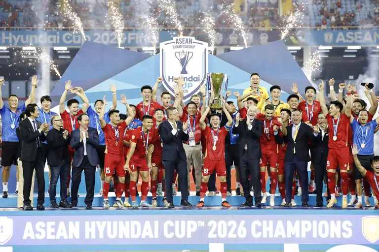 CLB CAHN vinh danh 6 tuyển thủ vừa vô địch ASEAN Cup, quyết tâm giành cú đúp danh hiệu mùa giải mới- Ảnh 4.