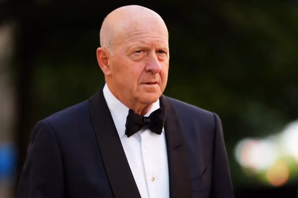 David Solomon, Chủ tịch kiêm CEO Goldman Sachs, tại Nhà Trắng. Ông là một trong những lãnh đạo ngành tài chính dự quốc yến, bên cạnh các tên tuổi như Jamie Dimon của JPMorgan Chase và Jane Fraser của Citigroup.