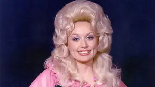 Dolly Parton - 'cô búp bê quê mùa' của làng mốt
