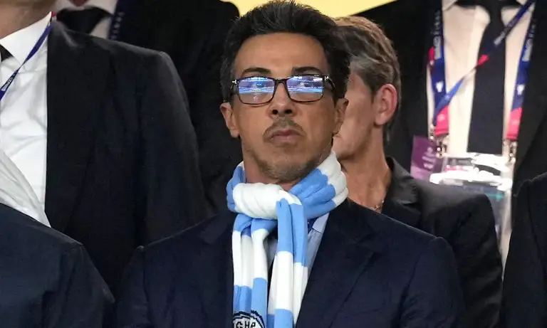 Chủ tịch Sheikh Mansour của Man City - Ảnh: PA