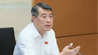 Thủ tướng: Phát triển nguồn điện thì giá vẫn phải 'hợp lý với người dân'
