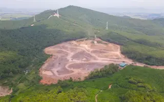 Khu vực núi dự kiến quy hoạch cơ sở hỏa táng ở xã Diễn Lợi cũ, nay là xã Tân Châu. Dự án đến nay đã dừng do người dân không đồng thuận. Ảnh: Đức Hùng