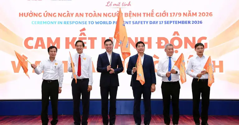 'Chăm sóc an toàn suốt đời’ cho người bệnh không lây nhiễm