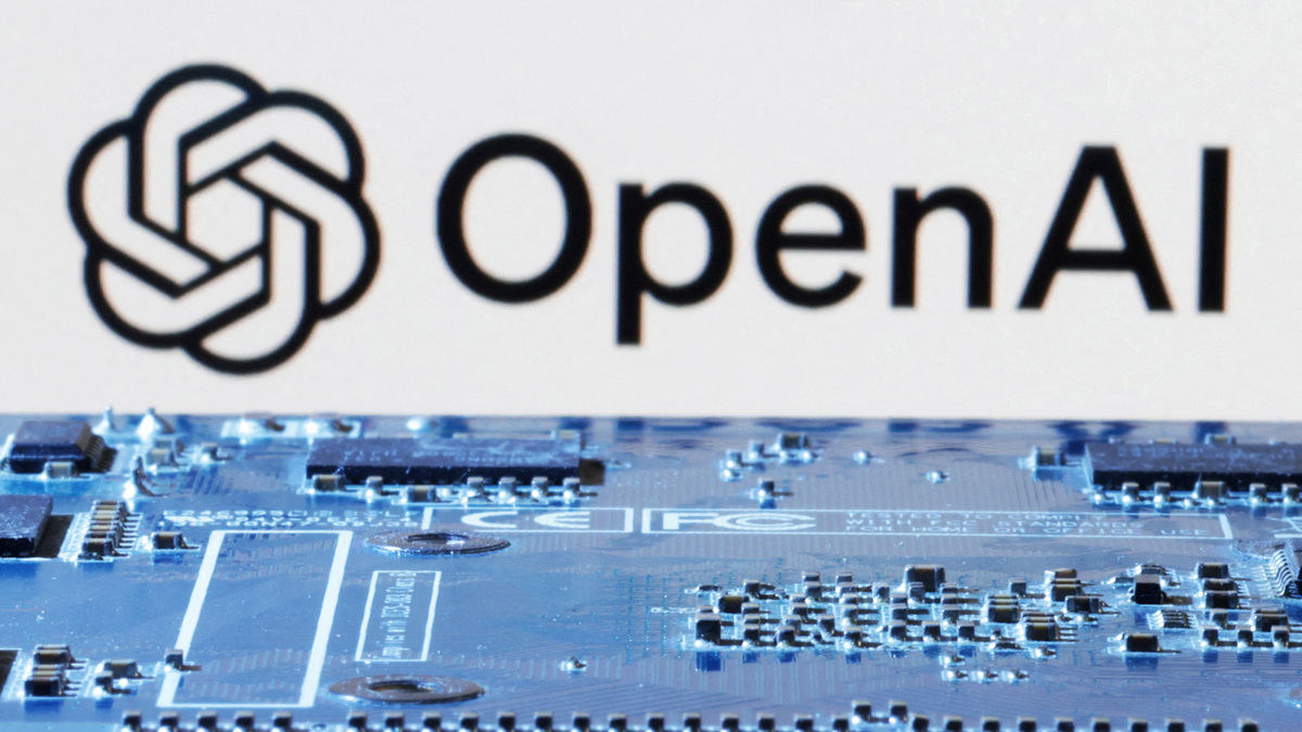 Mô hình AI tự thiết kế và cải tiến chip bán dẫn