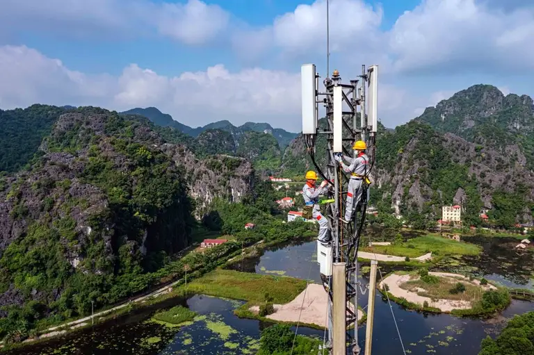 Cột phát sóng của một nhà mạng. Ảnh: Thọ Trần