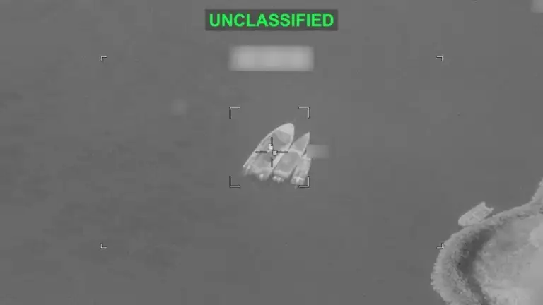 Các mục tiêu Iran bị Mỹ không kích trong video công bố hôm 8/7. Video: CENTCOM
