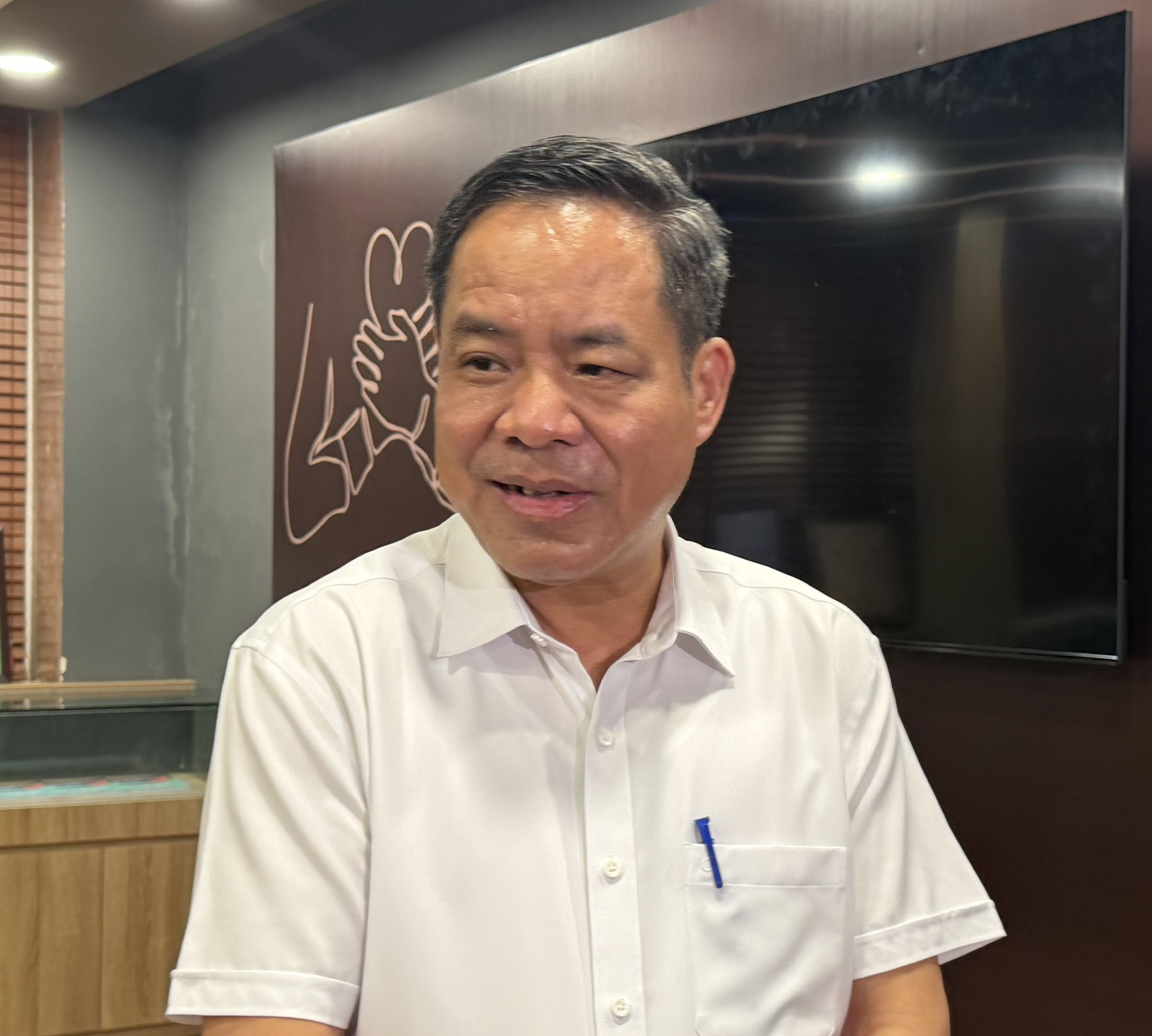 Luật sư Phạm Văn Học phát biểu. Ảnh: Trần Minh