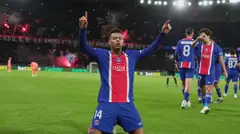 PSG nhấn chìm Barca trong bữa tiệc bàn thắng