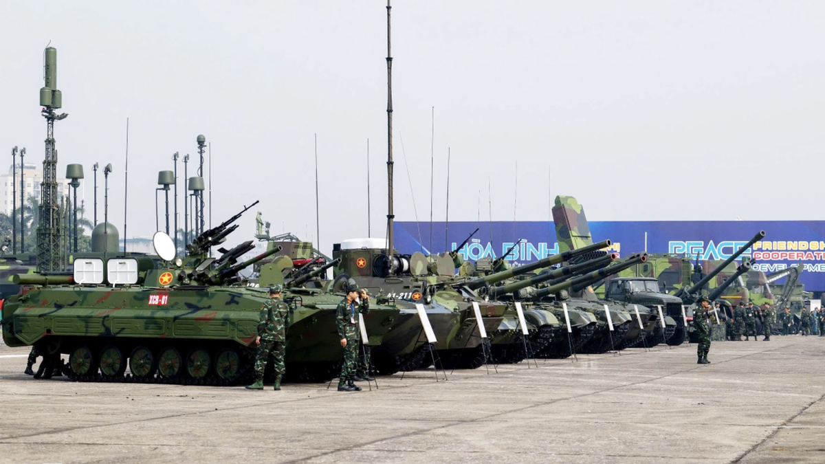 Xe tăng T1, thiết giáp XTC-03 sẽ được trưng bày tại triển lãm Quốc phòng 2026