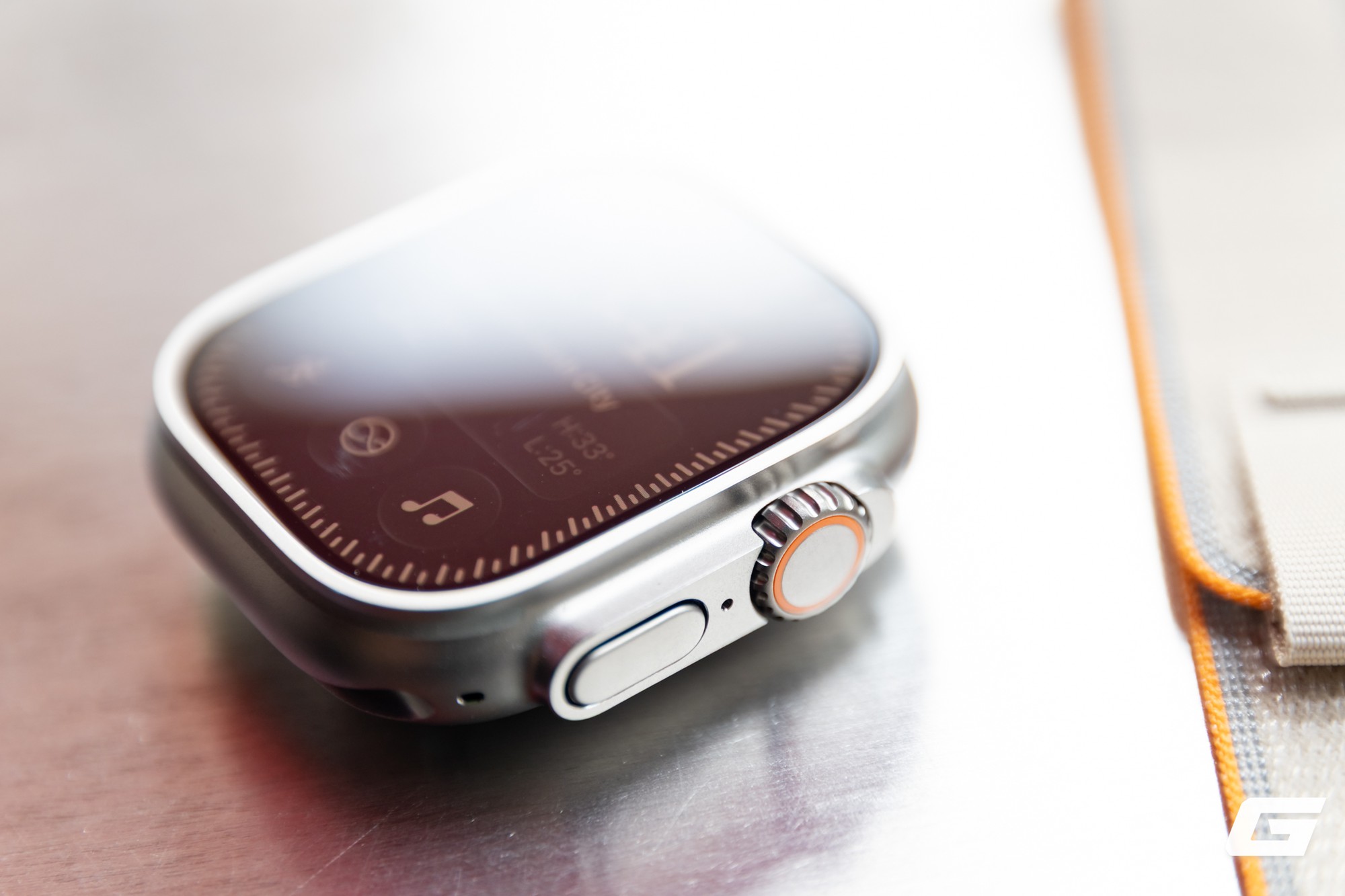 Trên tay Apple Watch Ultra 4 trước giờ lên kệ: Pin bền hơn, tăng cường khả năng theo dõi sức khoẻ và thể thao - Ảnh 1.