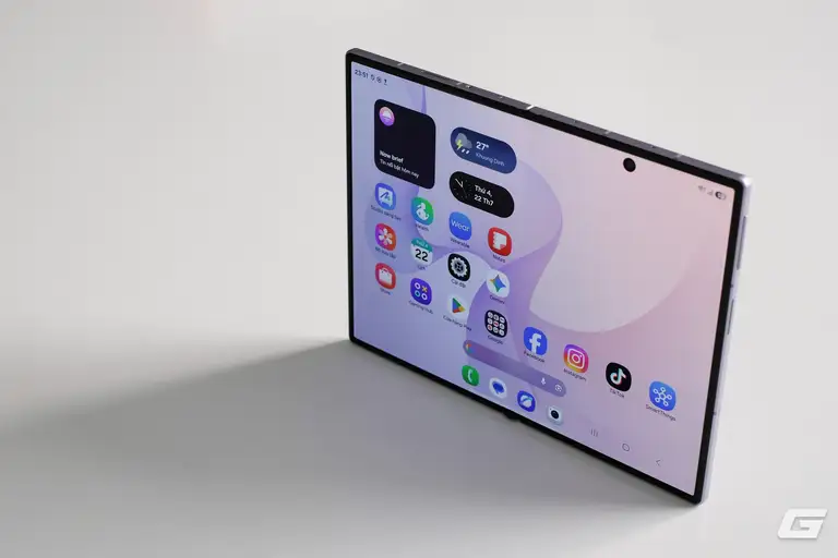Galaxy Z Fold8, mẫu máy được người dùng quan tâm nhờ tỷ lệ màn hình hoàn toàn mới.
