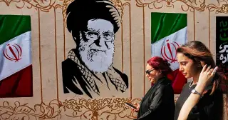 Iran dọa đáp trả 'tàn khốc' các đòn trừng phạt của Mỹ