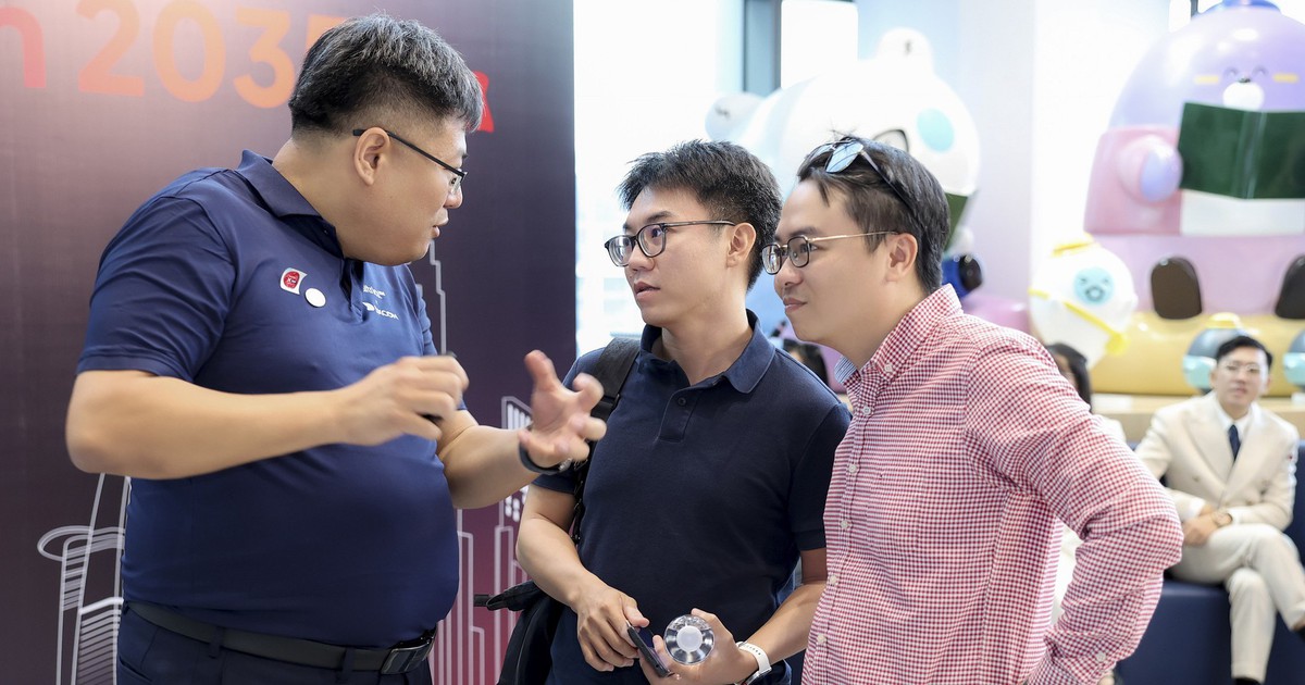 Ứng dụng AI trong chăm sóc khách hàng: 'Chậm lại 1 giây' để giữ tiền cho người dùng