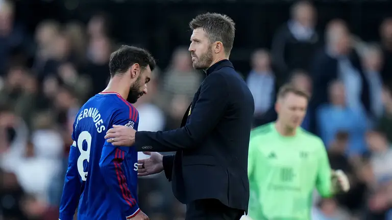 Carrick hòa giải với Fernandes