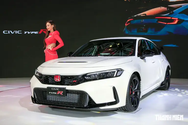 Honda Civic Type R từng rất hút khách ở thời điểm đầu gia nhập thị trường Việt Nam