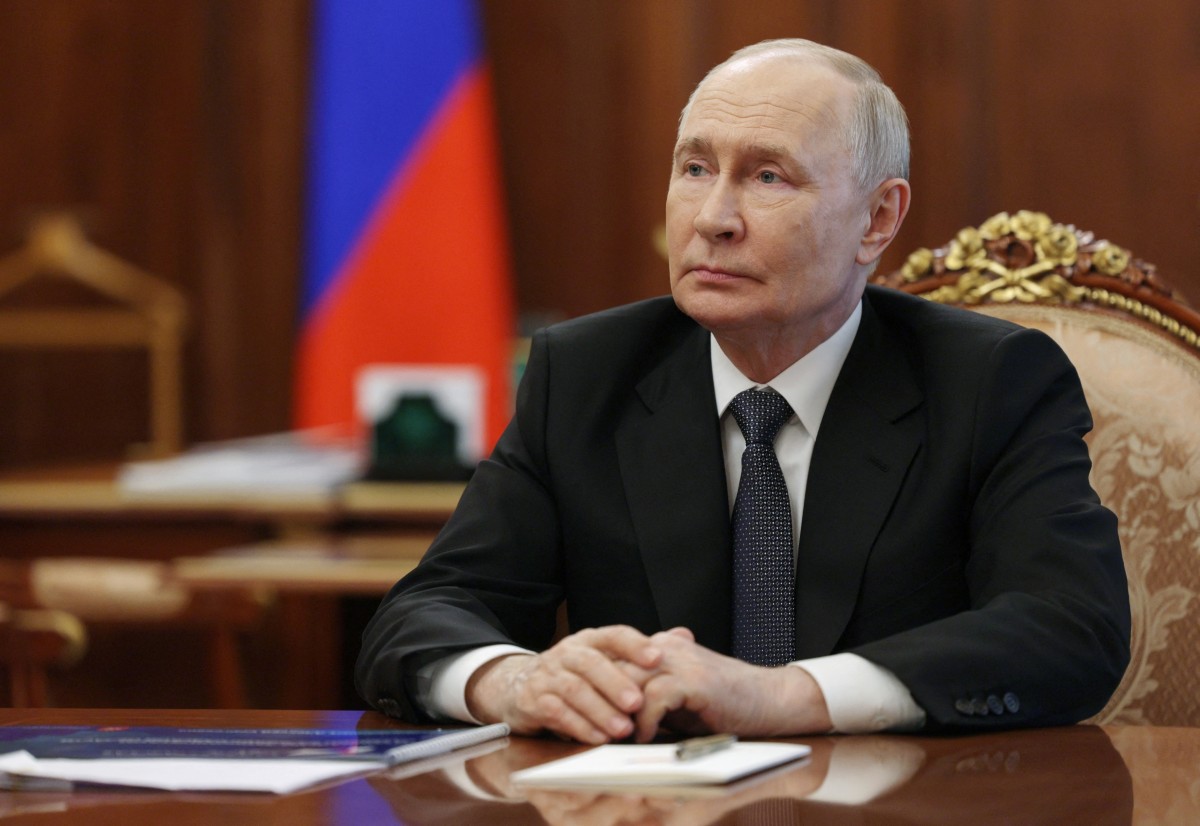 Tổng thống Nga Vladimir Putin dự cuộc họp với Thống đốc vùng Kaliningrad, trong ảnh chụp tại Matxcơva ngày 2-7-2026 - Ảnh: AFP