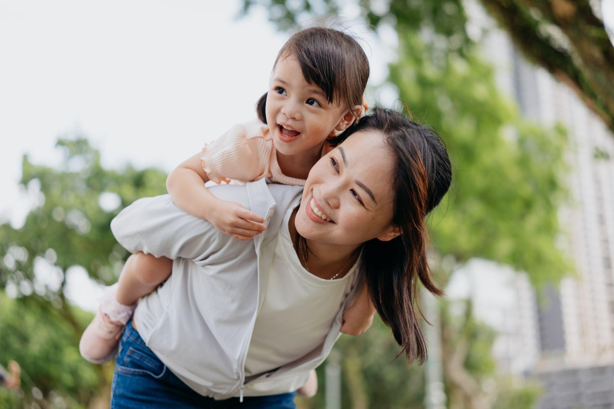 Trẻ sinh thường đi qua đường sinh của mẹ được tiếp nhận ngay lợi khuẩn Bifidobacteria giúp kích hoạt miễn dịch sớm