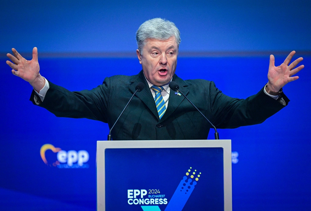 Cựu tổng thống Ukraine Petro Poroshenko dự một sự kiện ở Bucharest, Romania, tháng 3/2024. Ảnh: AFP