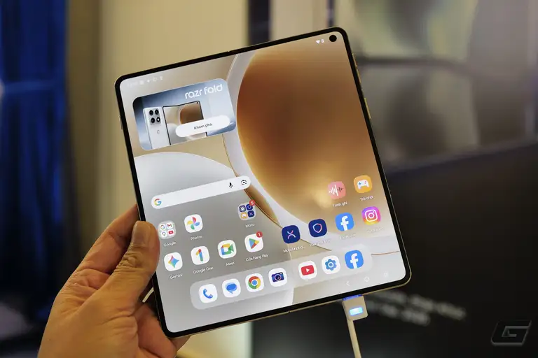 Motorola Razr Fold ra mắt Việt Nam: 50 triệu đồng cho tham vọng chen chân vào cuộc chơi smartphone gập cao cấp - Ảnh 12.
