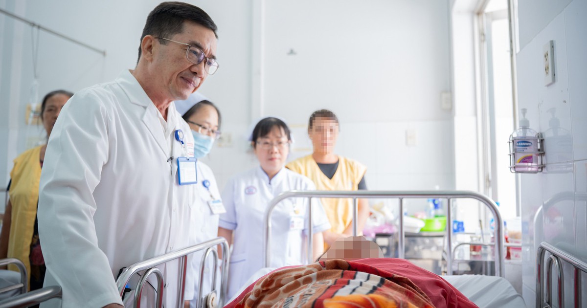 Người vợ trong cây tét nhánh đã tỉnh, tiếp xúc tốt