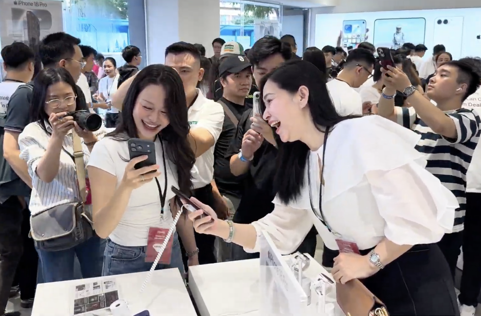 Người dùng Việt tìm kiếm liên quan iPhone 18 tăng đột biến trong quý 3 - 2026 - Ảnh: ĐỨC THIỆN