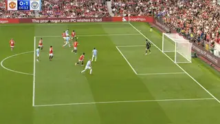 Tổ VAR trận derby Manchester bị đình chỉ công tác