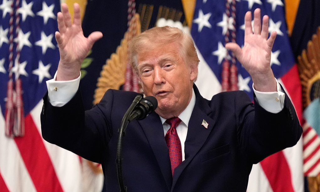 Tổng thống Trump phát biểu tại Nhà Trắng ngày 30/9. Ảnh: AP