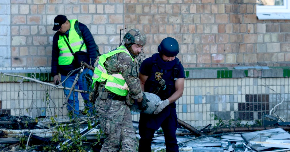Nga nói sắp tấn công lớn, kêu gọi các nhà ngoại giao, công dân nước ngoài rời Kiev