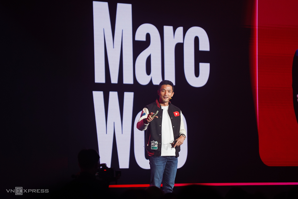 Marc Woo trên sân khấu sự kiện YouTube Festival, tháng 9/2026 tại TP HCM. Ảnh: Lưu Quý