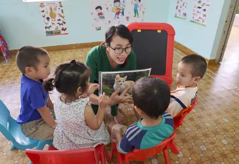 Chăm sóc trẻ em tại các cơ sở bảo trợ là một trong những thành tựu nổi bật của Thanh niên xung phong TP.HCM