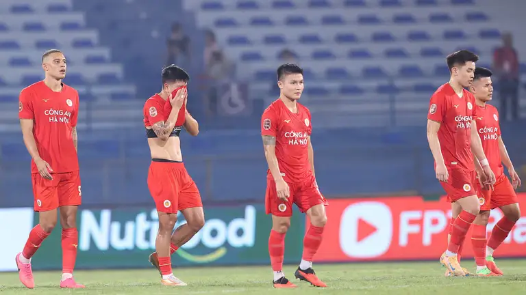CAHN không thắng ba trận liền trên sân nhà