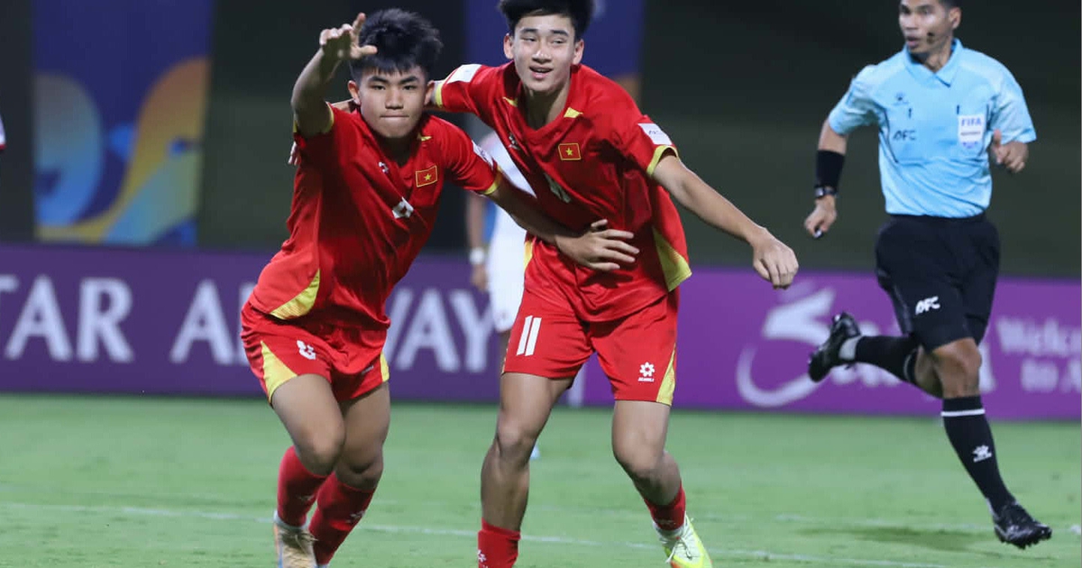 HLV Roland đề xuất nóng trước World Cup U.17, VFF và U.17 Việt Nam có động thái rất đặc biệt
