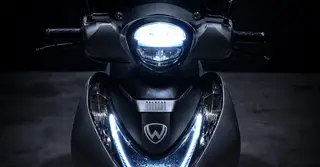 Mẫu xe tay ga Châu Âu Wottan ONE 125 ra mắt: Anh em song sinh của Honda SH Mode, ngập tràn công nghệ, ăn xăng cực ít