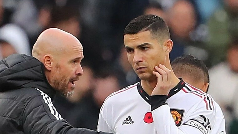 Ten Hag: 'Ronaldo kìm hãm đội tuyển Bồ Đào Nha'