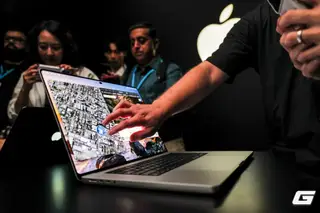 MacBook Pro cuối cùng cũng có cảm ứng