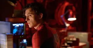 Vai Spider-Man giúp Tom Holland bỏ túi khoản cát sê lên tới 9 con số