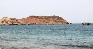 Houthi trả đũa, phóng tên lửa vào Saudi Arabia